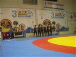 KARADEN�Z HORON EK�B� M�SAF�RLERE G�STER� D�ZENLED�